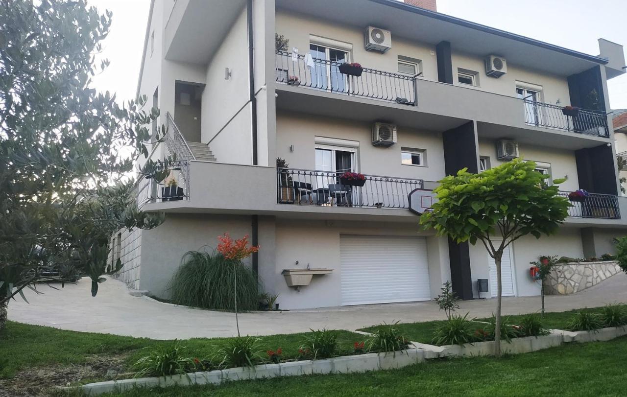 Avisi Home Trebinje Extérieur photo